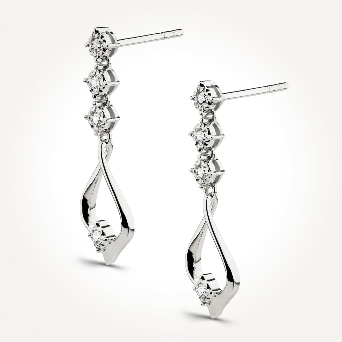 14KT White Gold Drop Earrings 0.12 CT. T.W.