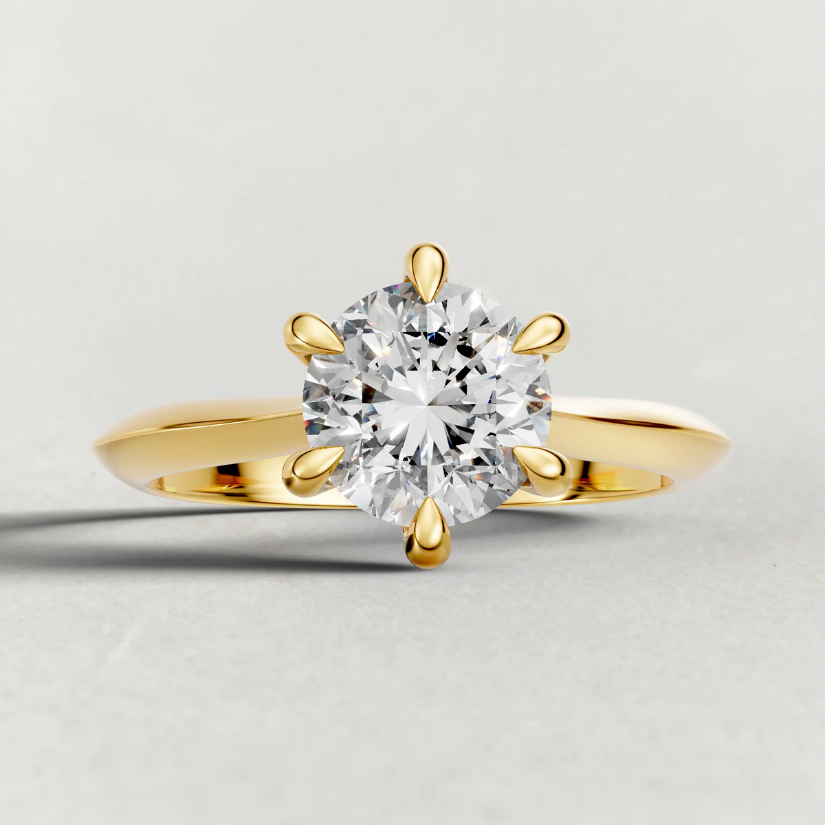 Curved Cathedral Solitaire Engagement Ring (72233) in Yellow Gold zoomed in on diamond