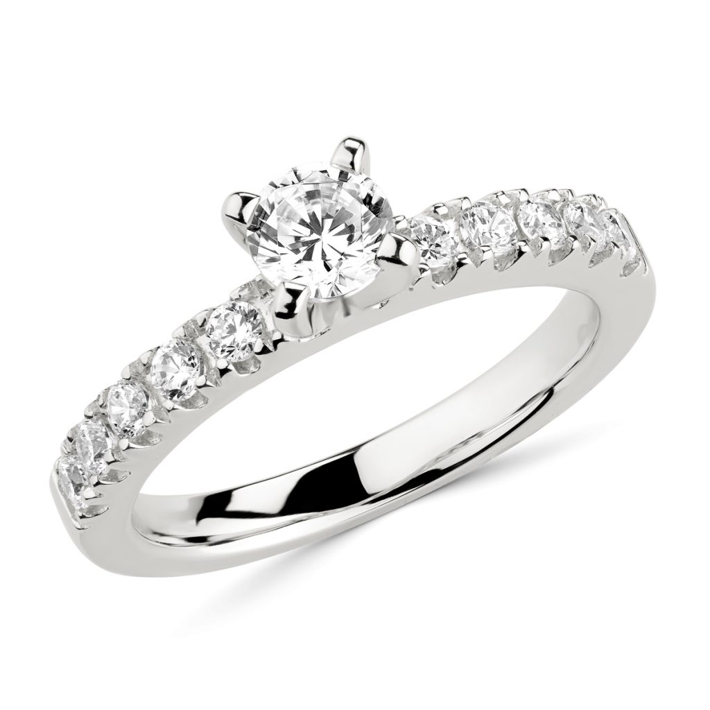 Diamond Engagement Ring - Style 7506