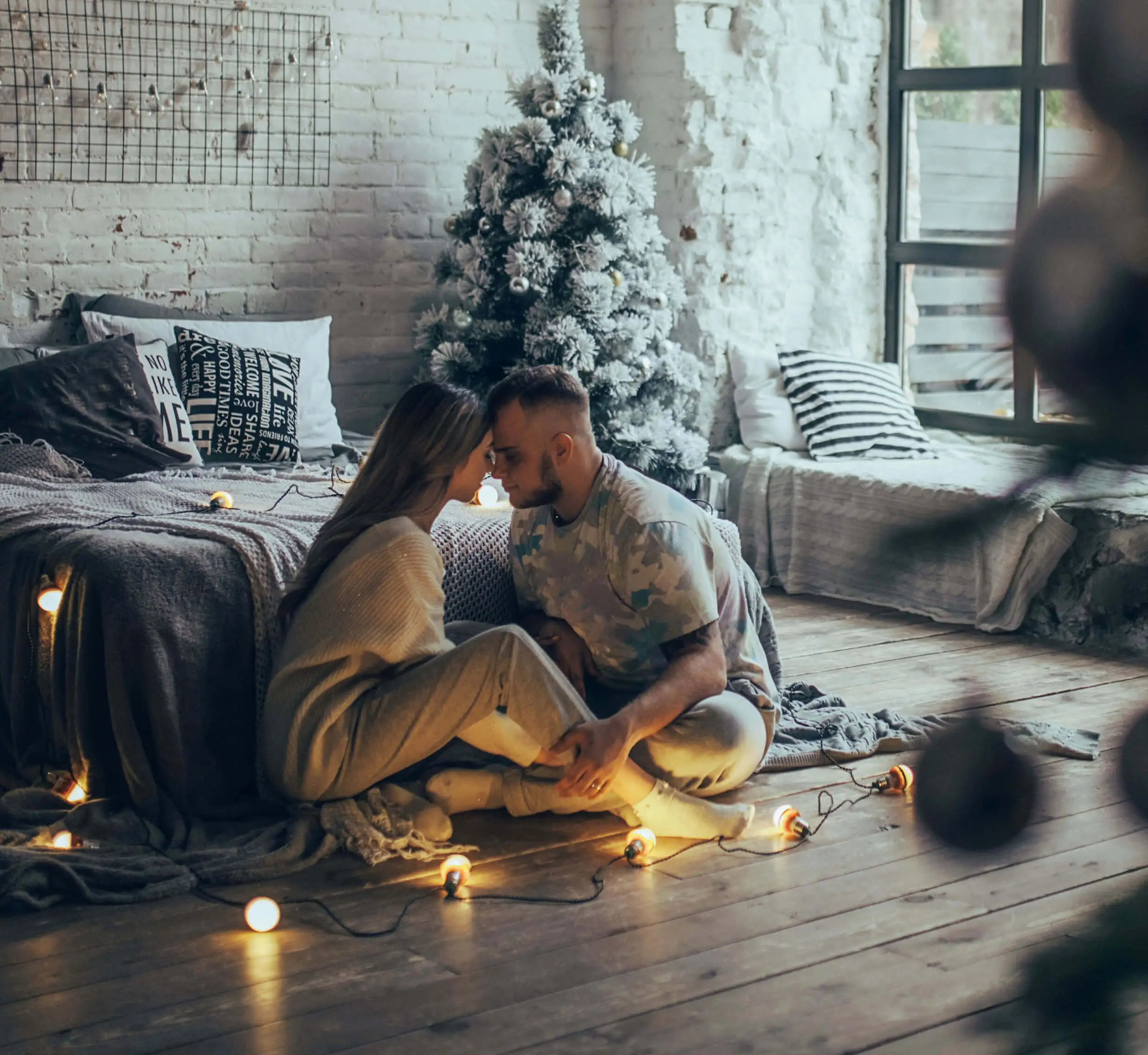 The Sun & The Wind Diamond Pendant Mobile