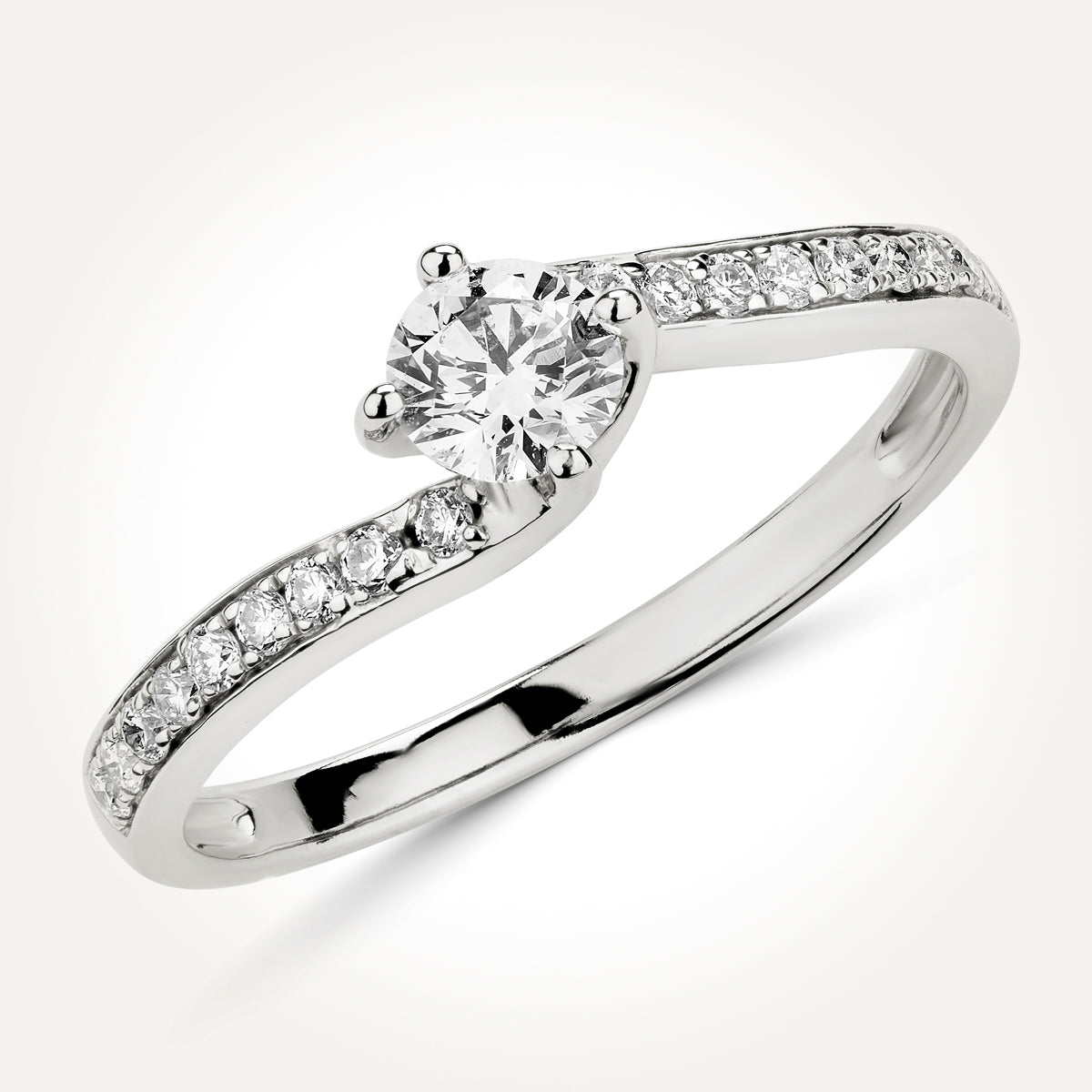 14KT White Gold Twist Band Ring 