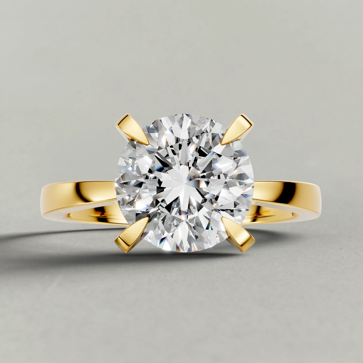 Soft-Taper Solitaire Engagement Ring (2512) in Yellow Gold zoomed in on diamond