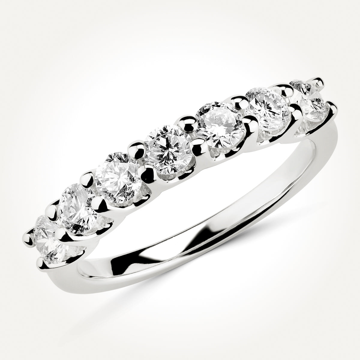 14KT White Gold Ring 