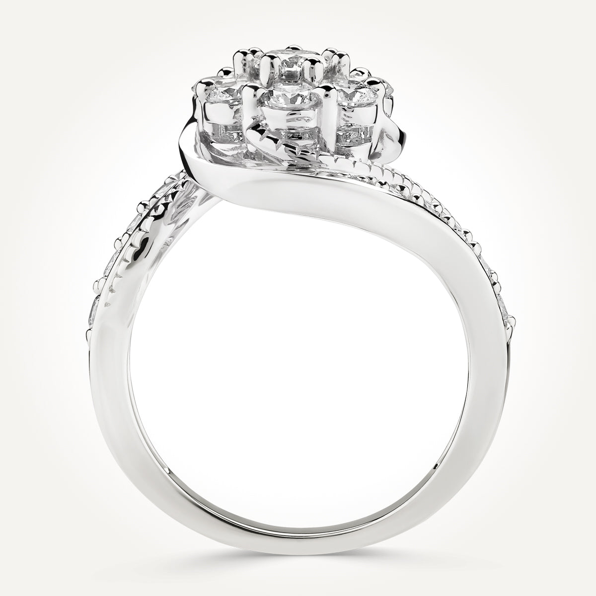 14KT White Gold Daisy Cluster Ring 