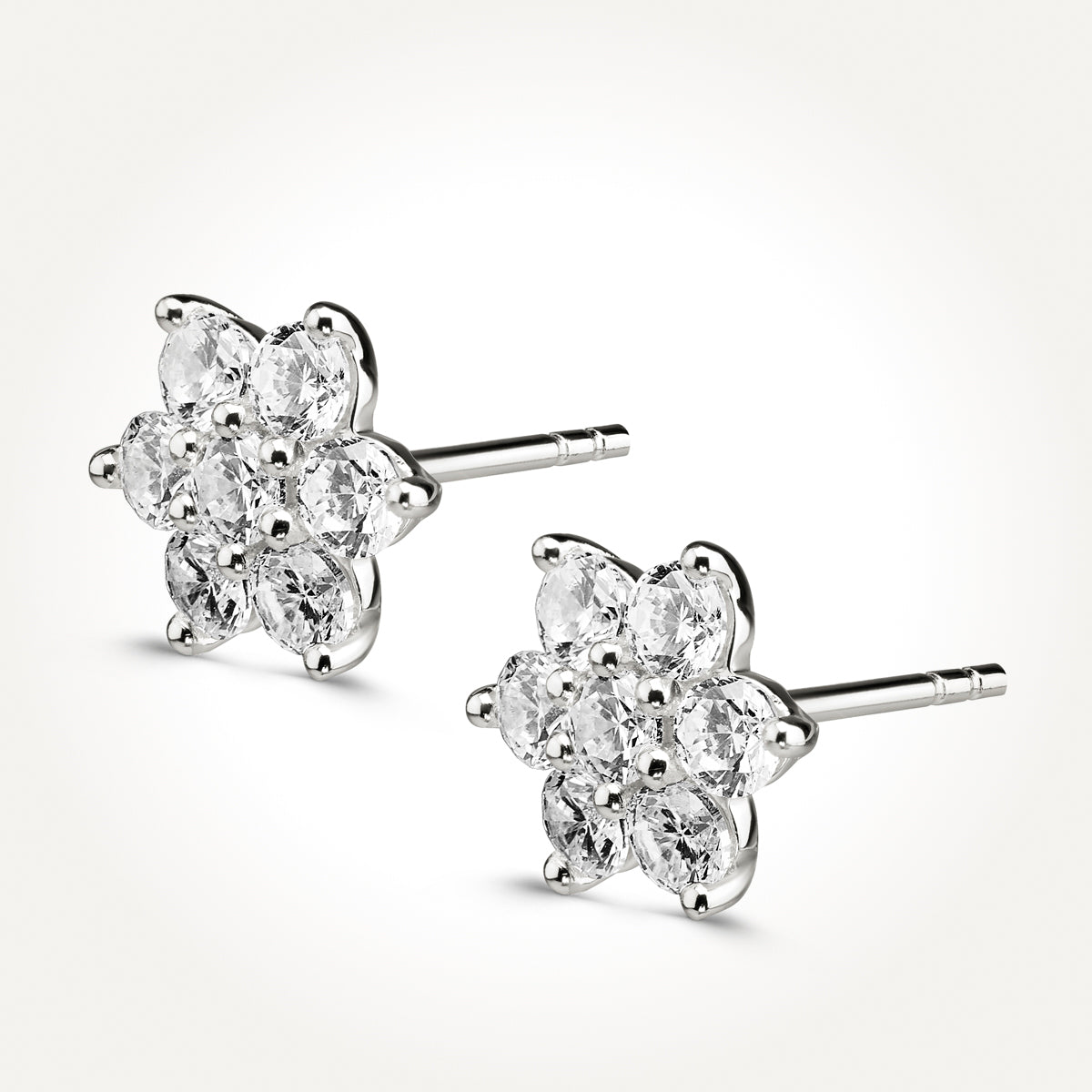 14KT White Gold Flower Cluster Earrings 0.97 CT. T.W. 