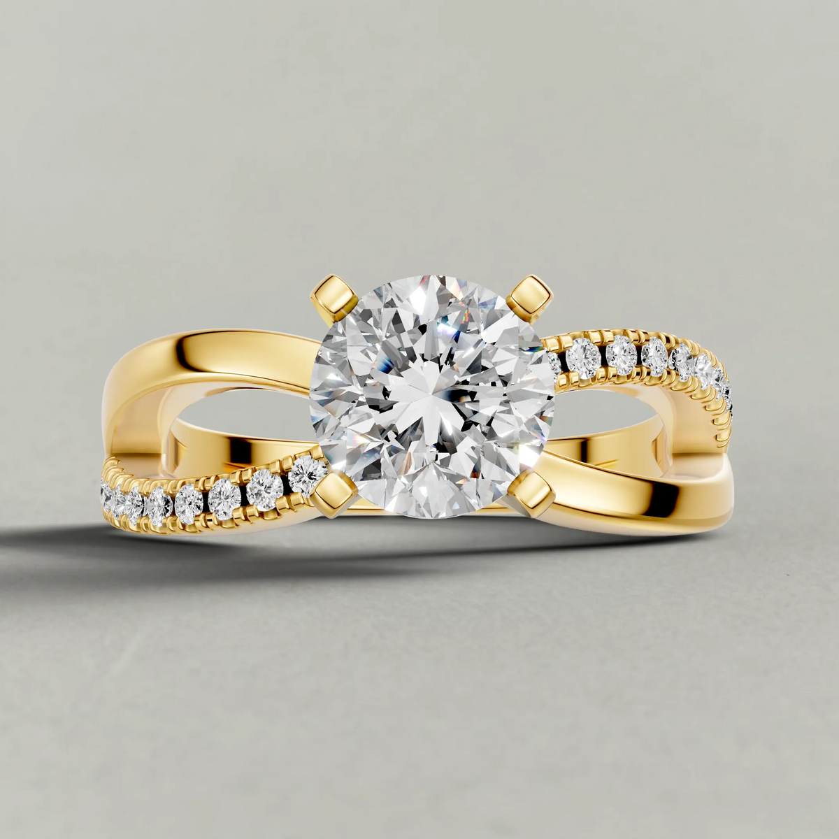 Sweeping Split-Shank Engagement Ring (71481) in Yellow Gold zoomed in on diamond